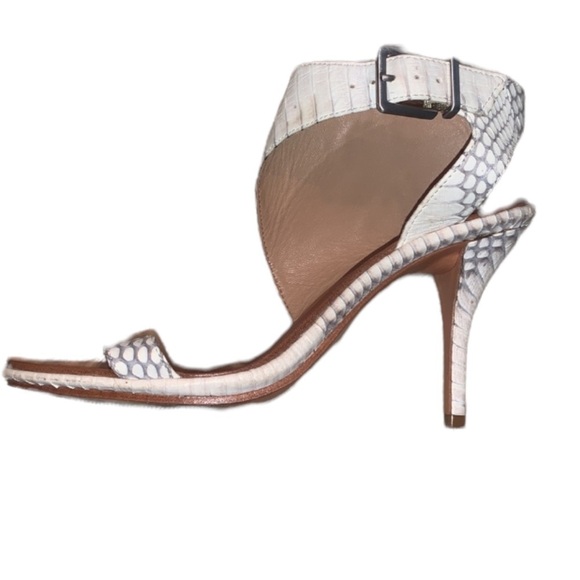 Vince Camuto Pikora Cream Snakeskin Peep Toe Stilettos Size 8 Heels Ankle Strap - Picture 2 of 16